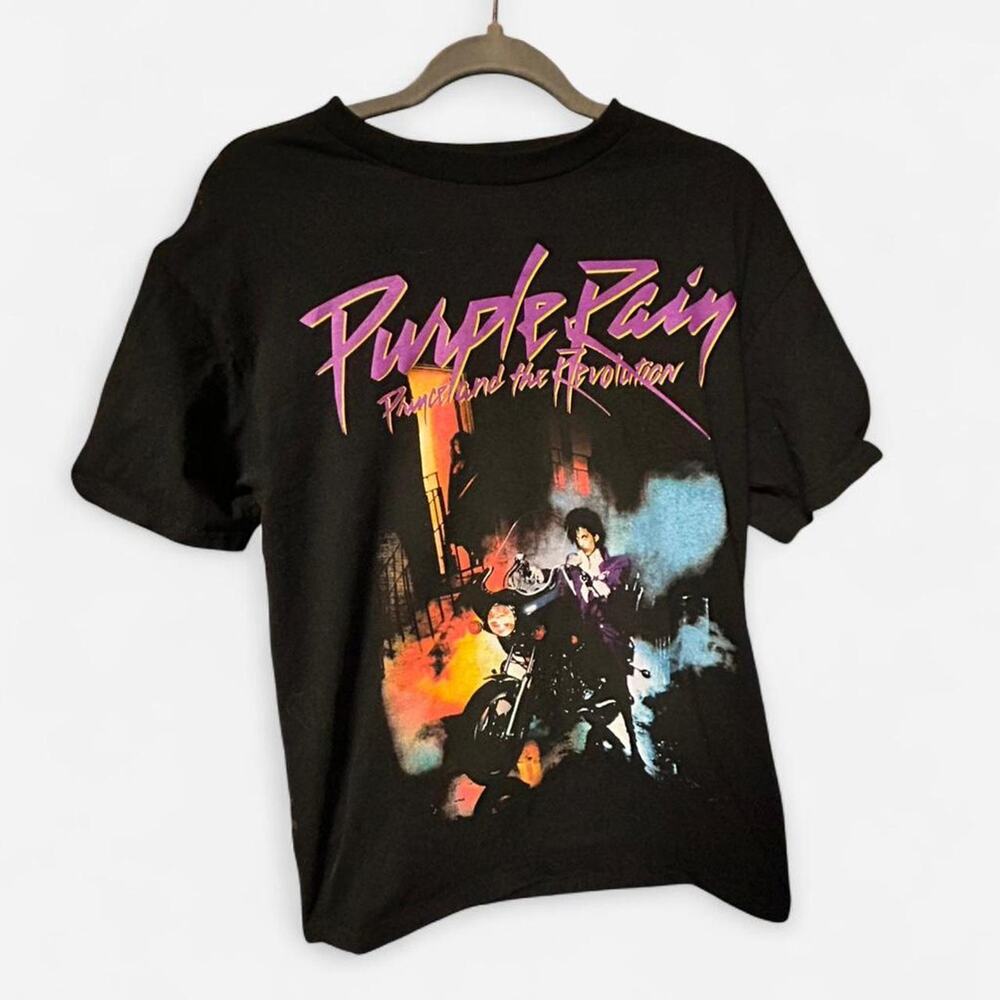 Medium Black and purple Prince & the Revolution Purple Rain tee unisex